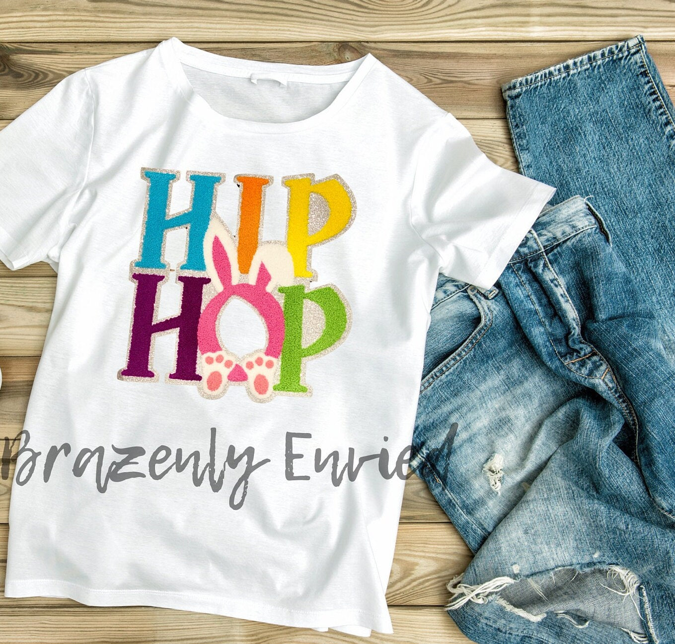 Easter Hip Hop Chenille Patch: Heat Activated Easter Bunny Applique