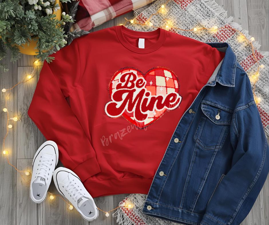 Valentine Patch 10 Chenille Patches in Stock shipping Boutique Deal Valentine Chenille Patch Be Mine Patches Great for Valentine Shirts